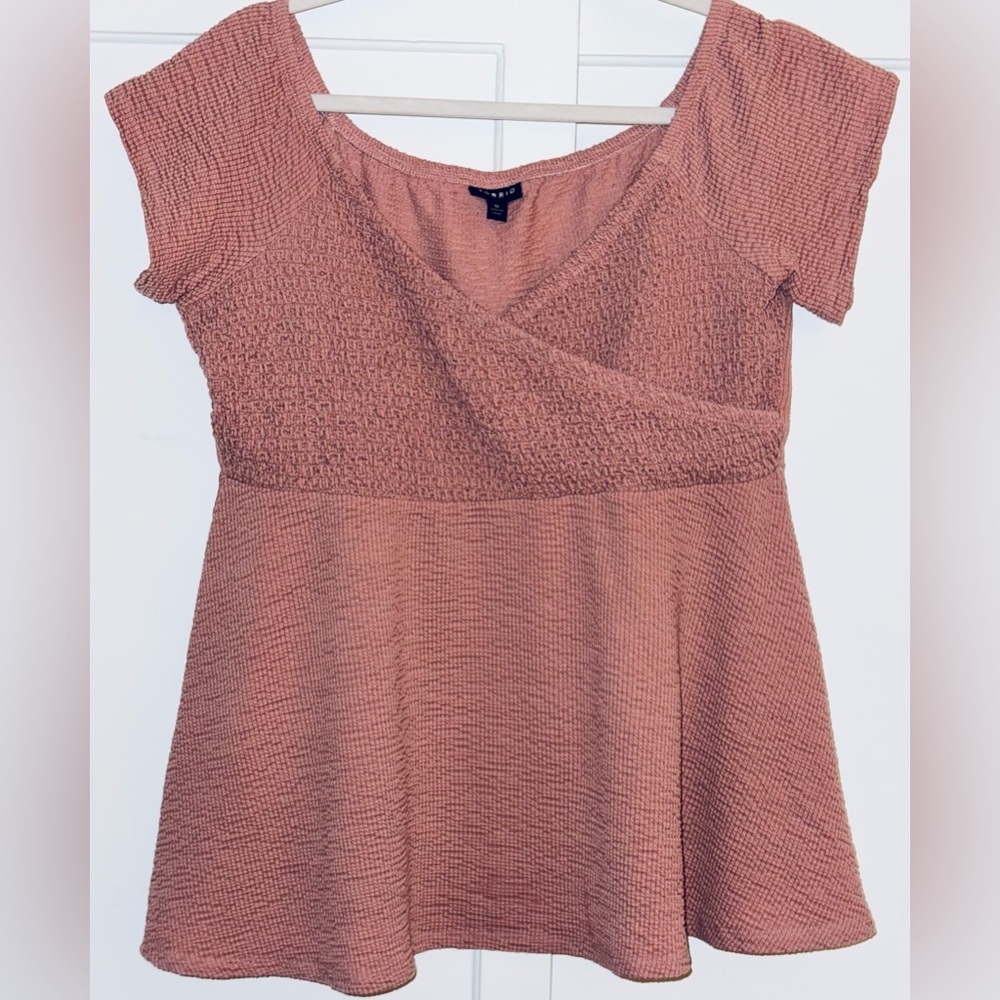NWOT Torrid 0 (sz. 14) Ashrose Surplice Babydoll Top wear off/on shoulder